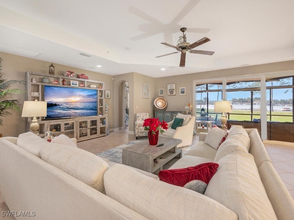 10761 Vivaldi Court - Photo 2
