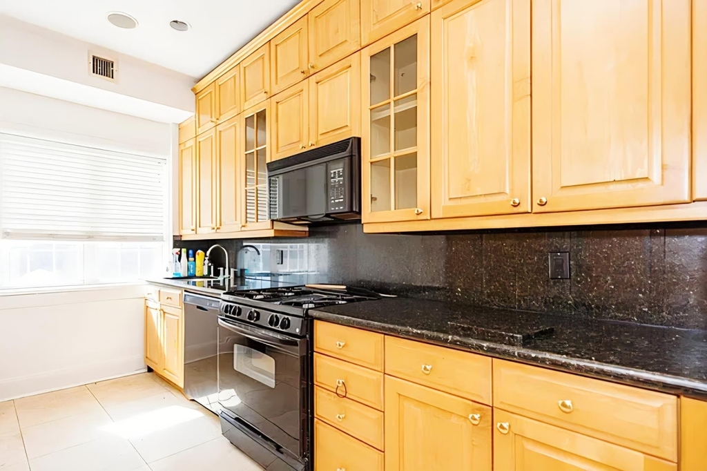 31-12 45th Street - Photo 6