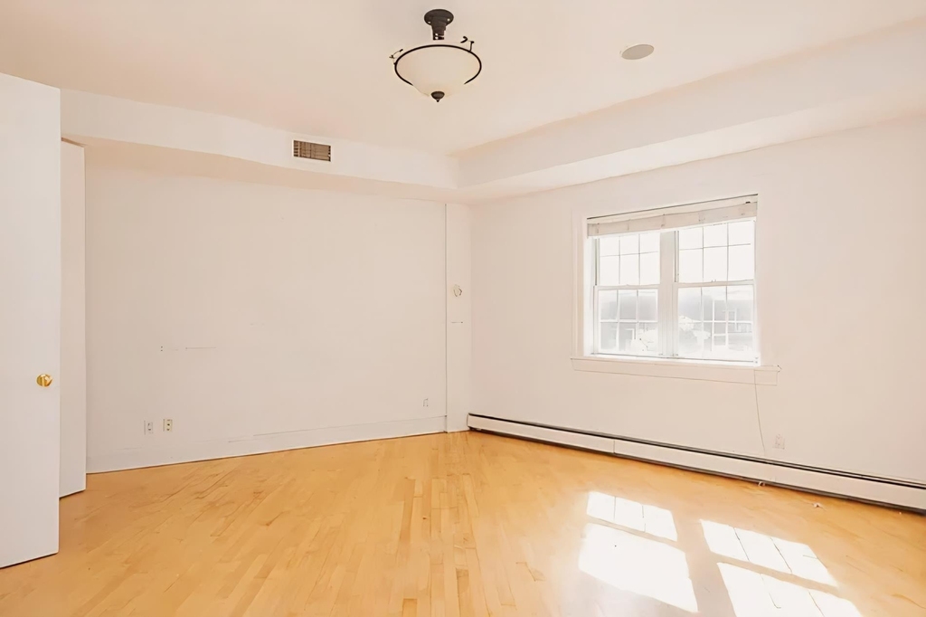 31-12 45th Street - Photo 8