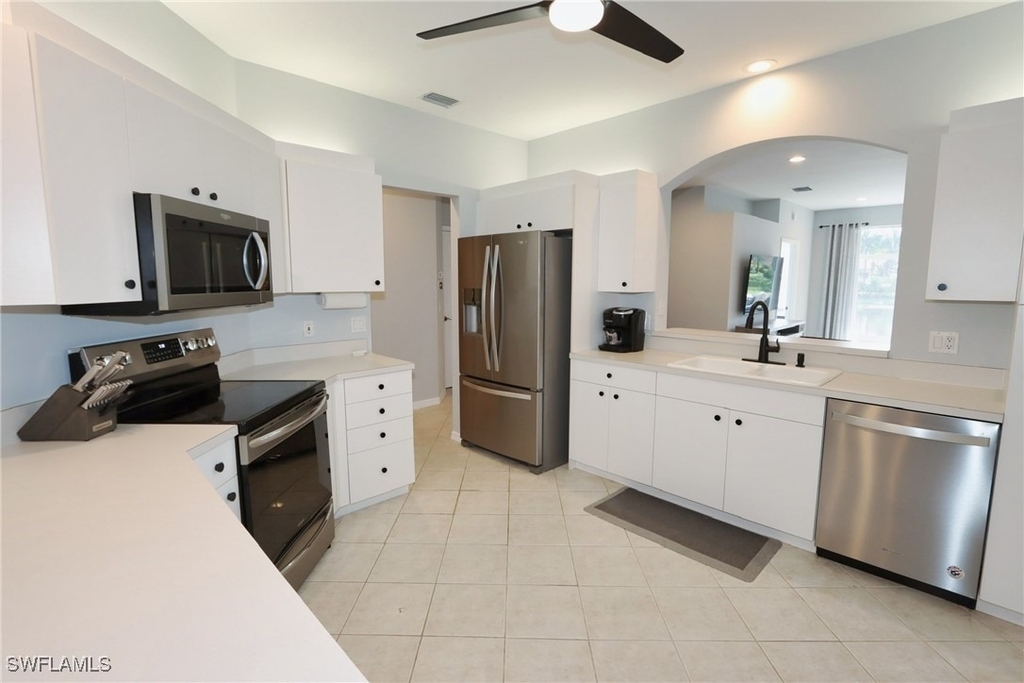 20161 Seagrove Street - Photo 13