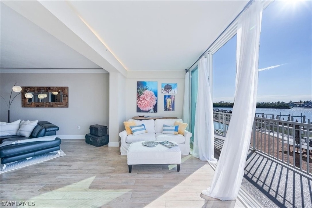 4975 Bonita Beach Road - Photo 4