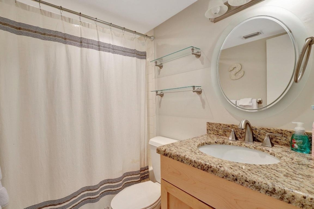 1050 Lake Shore Drive - Photo 14