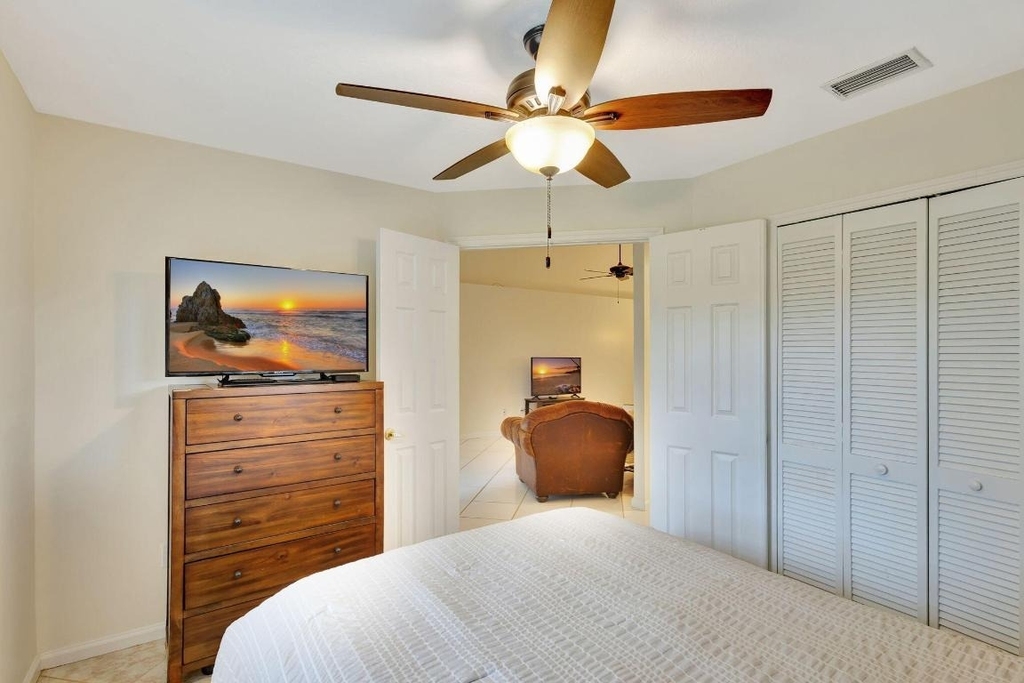 13796 Yarmouth Drive - Photo 8