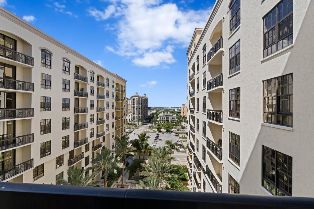 801 S Olive Avenue - Photo 17