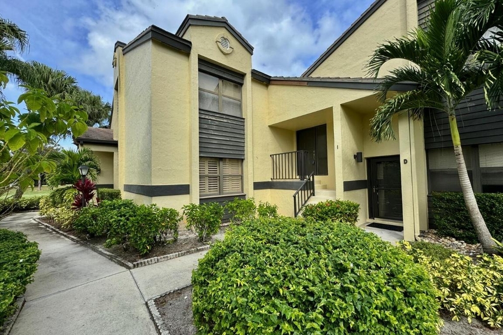 3991 Sw Greenwood Way - Photo 1