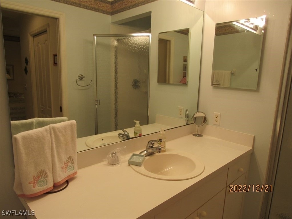 8076 Queen Palm Lane - Photo 9
