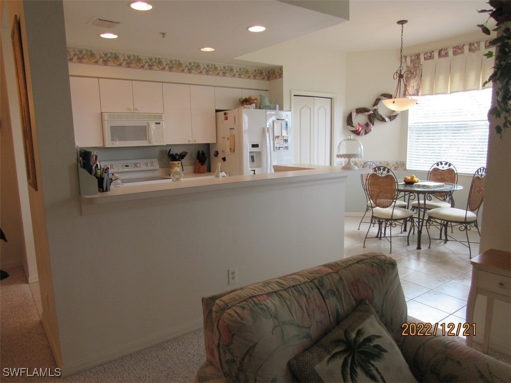 8076 Queen Palm Lane - Photo 15