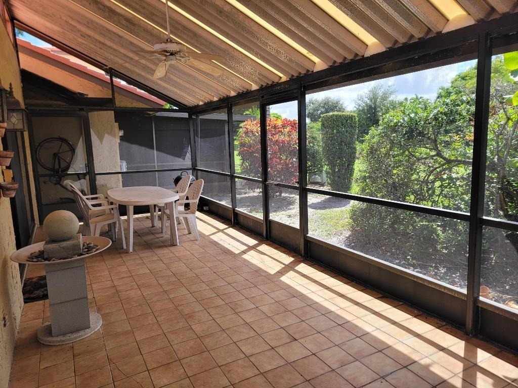 11115 Oakdale Road - Photo 4