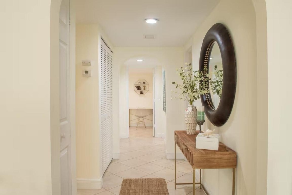 129 E Hart Street - Photo 14