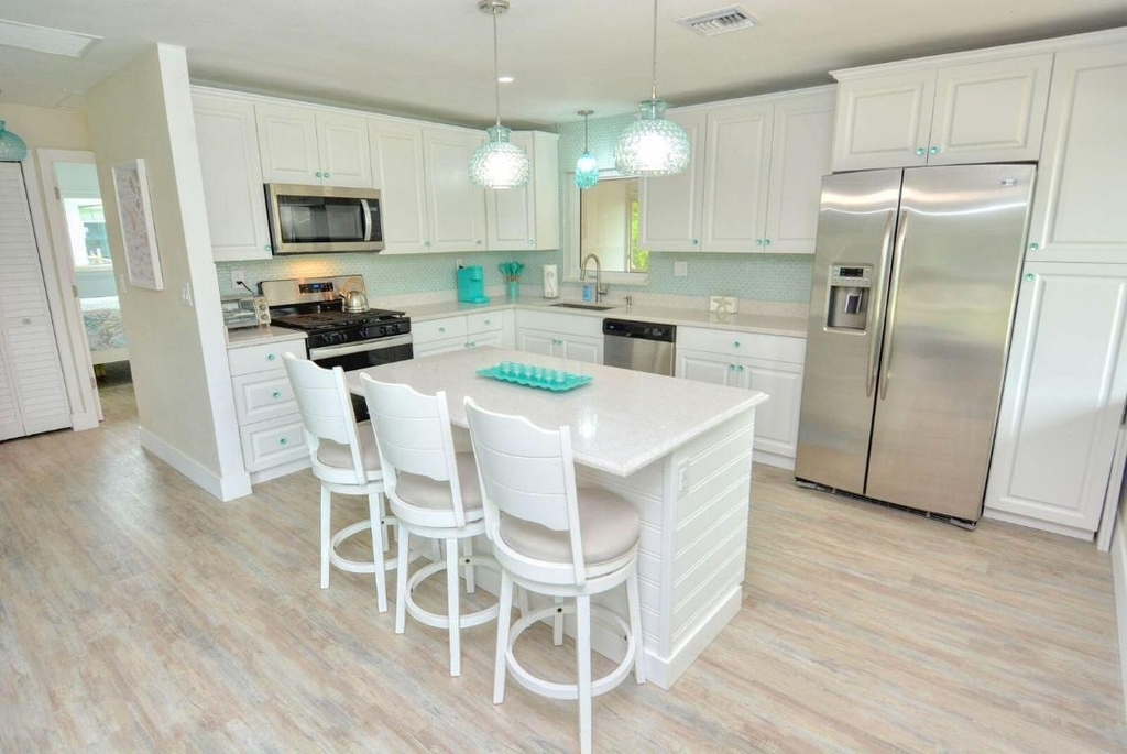 1315 Ne Flora Place - Photo 13