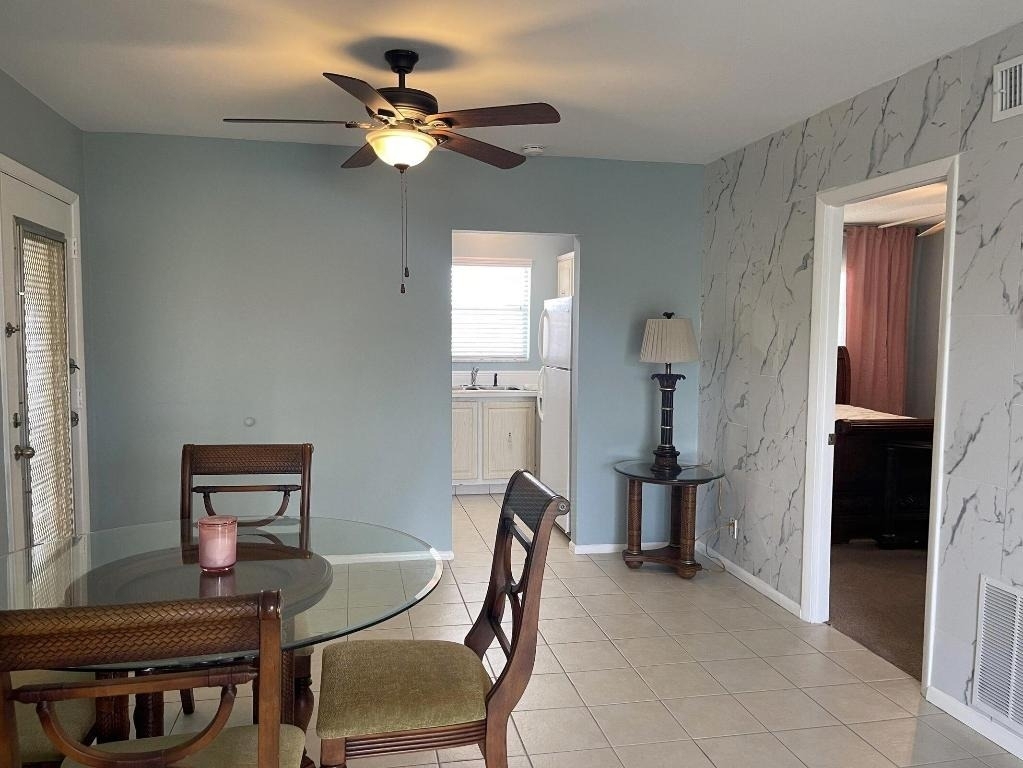 155 Lake Carol Drive - Photo 2