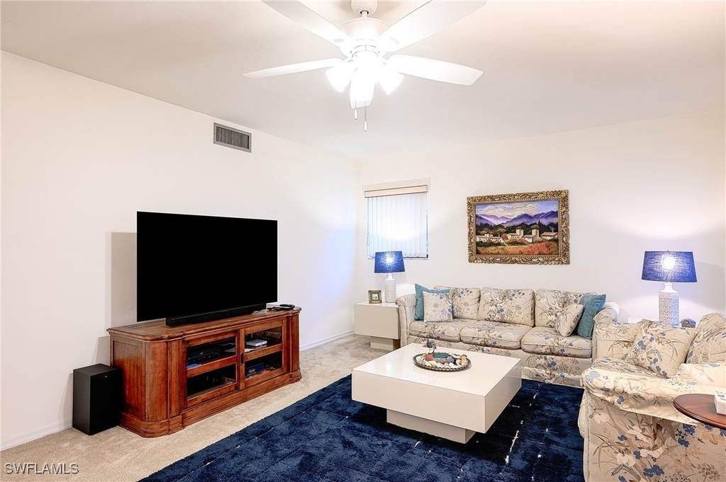 565 Beachwalk Circle - Photo 8