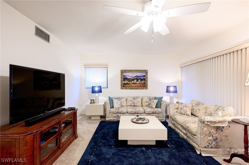 565 Beachwalk Circle - Photo 5