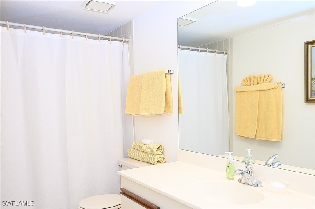 565 Beachwalk Circle - Photo 21