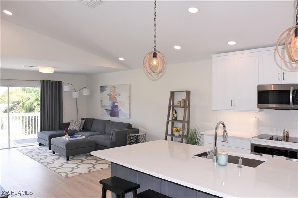 803 104th Avenue N - Photo 11