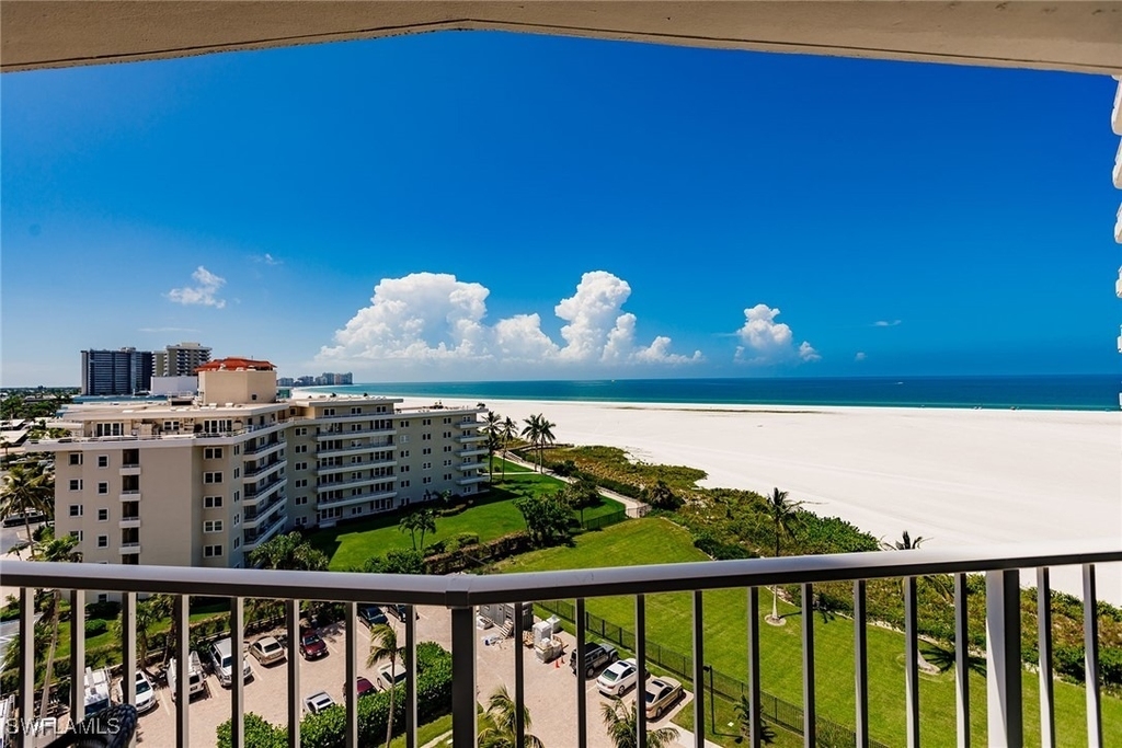 260 Seaview Court - Photo 24