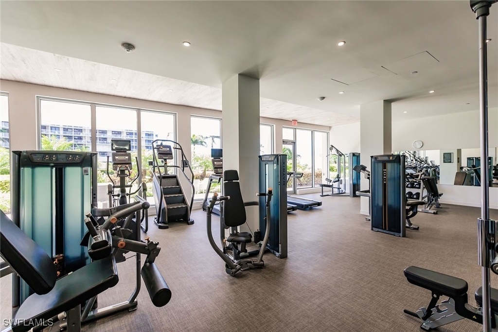 260 Seaview Court - Photo 36