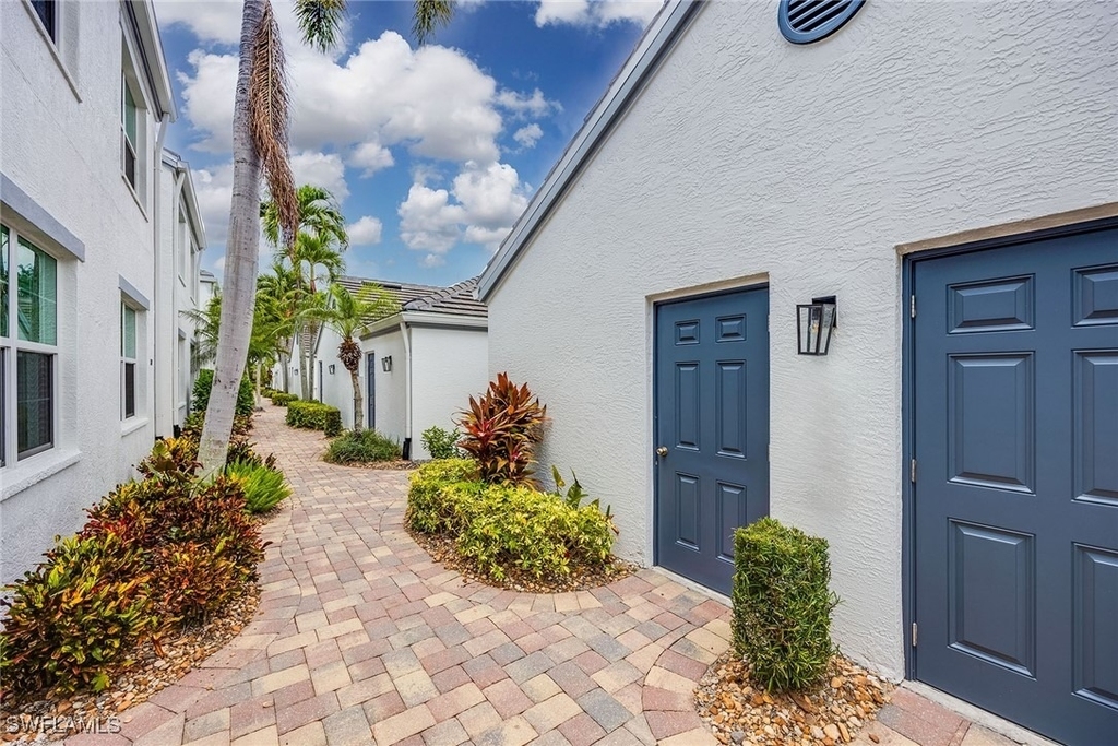 5963 Sand Wedge Lane - Photo 2