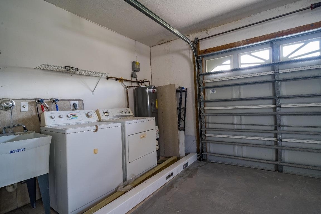 113 Madrid Street - Photo 18