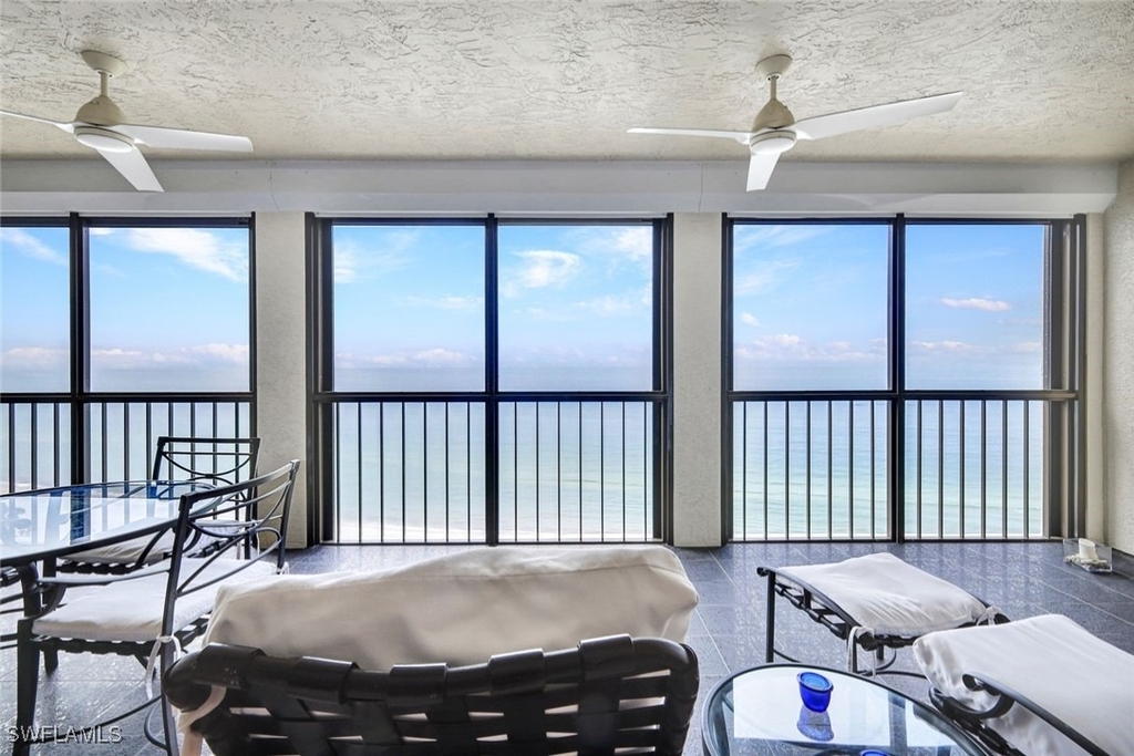 8171 Bay Colony Drive - Photo 16