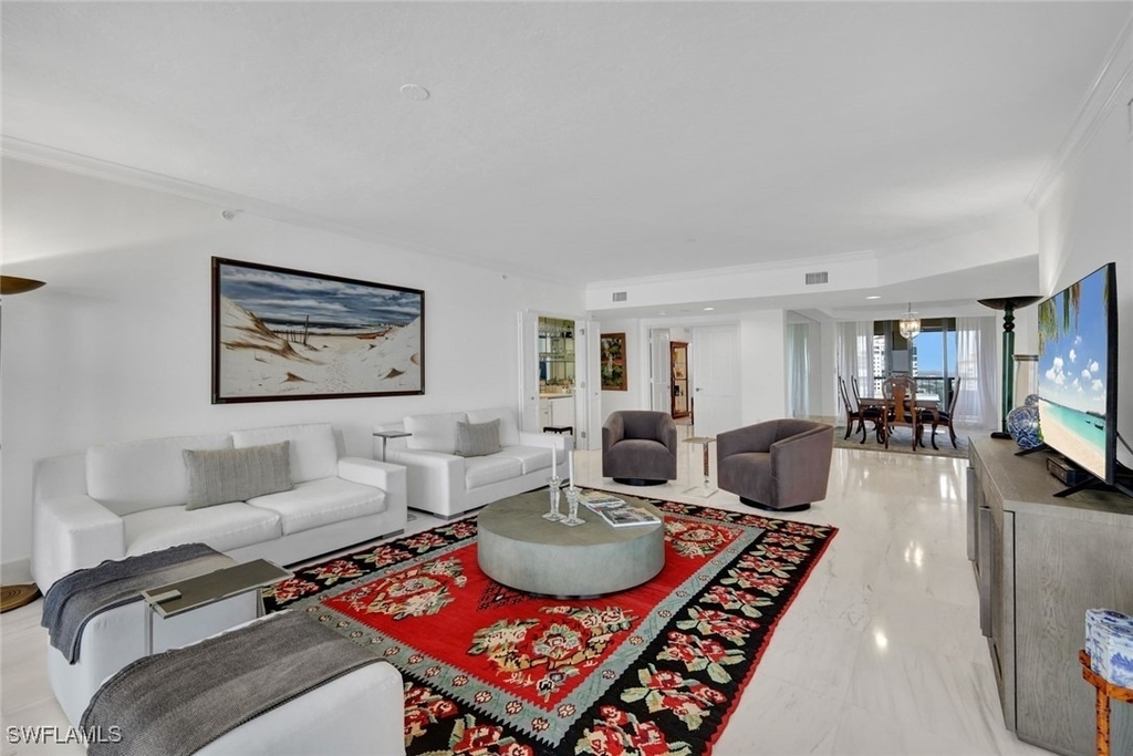 8171 Bay Colony Drive - Photo 3