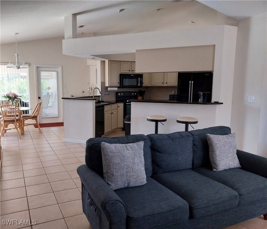 449 Dundee Court - Photo 3