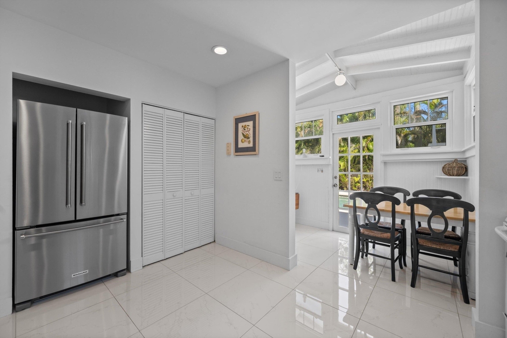 141 Chilean Avenue - Photo 9
