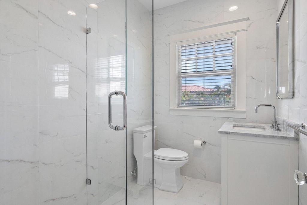 141 Chilean Avenue - Photo 20