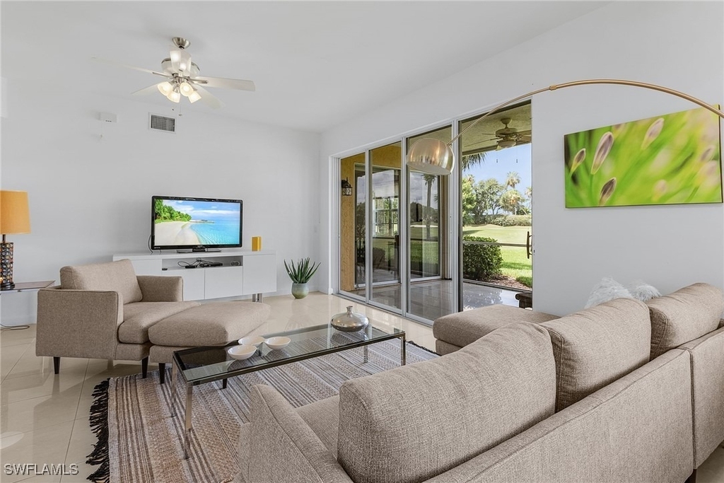 20240 Burnside Place - Photo 8