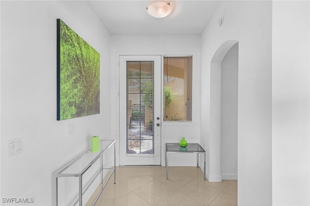 20240 Burnside Place - Photo 5