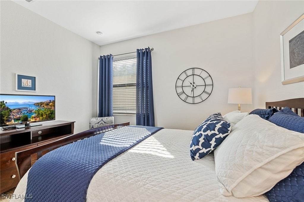 28557 Westmeath Court - Photo 17