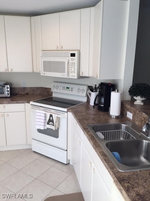 3025 Driftwood Way - Photo 2