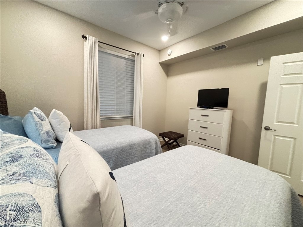 10341 Heritage Bay Boulevard - Photo 32