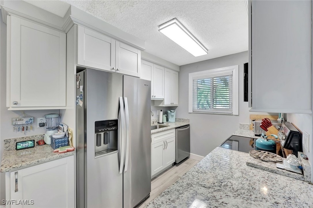 766 Central Avenue - Photo 7