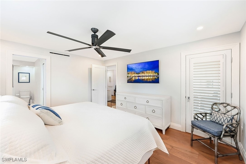 250 7th Avenue S - Photo 9