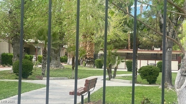 350 E Desert Inn Road - Photo 9