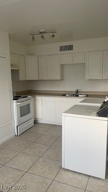 350 E Desert Inn Road - Photo 3