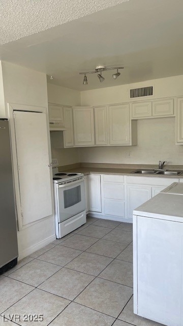 350 E Desert Inn Road - Photo 16