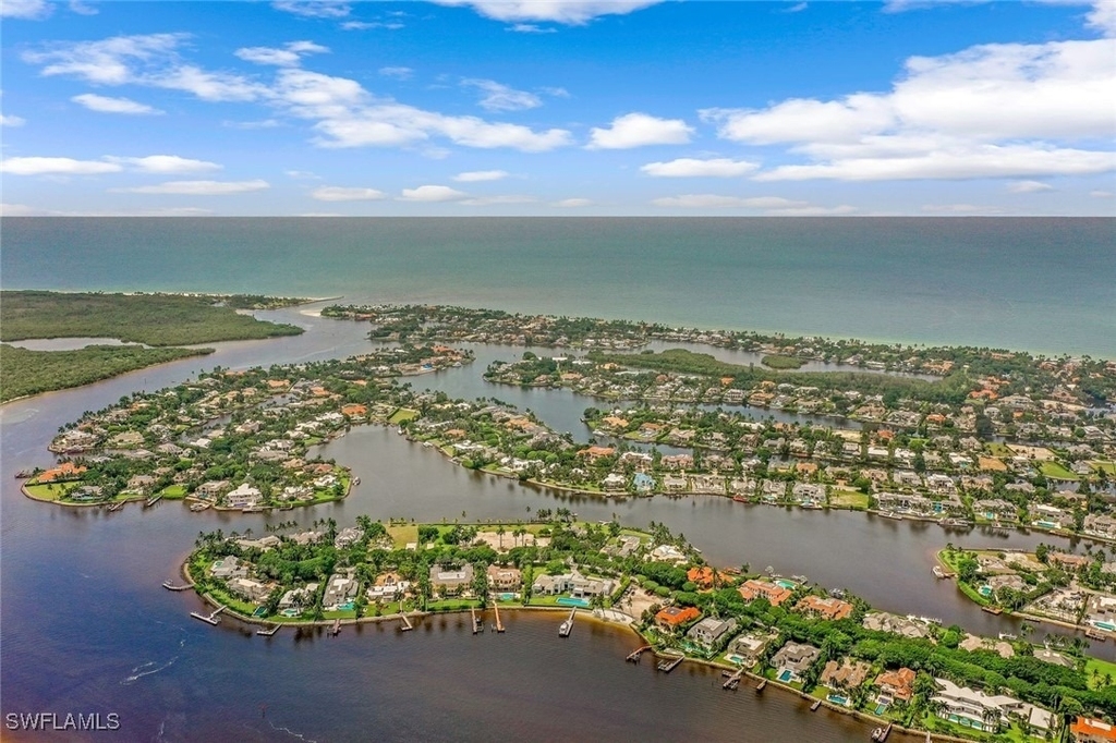 655 Galleon Drive - Photo 35