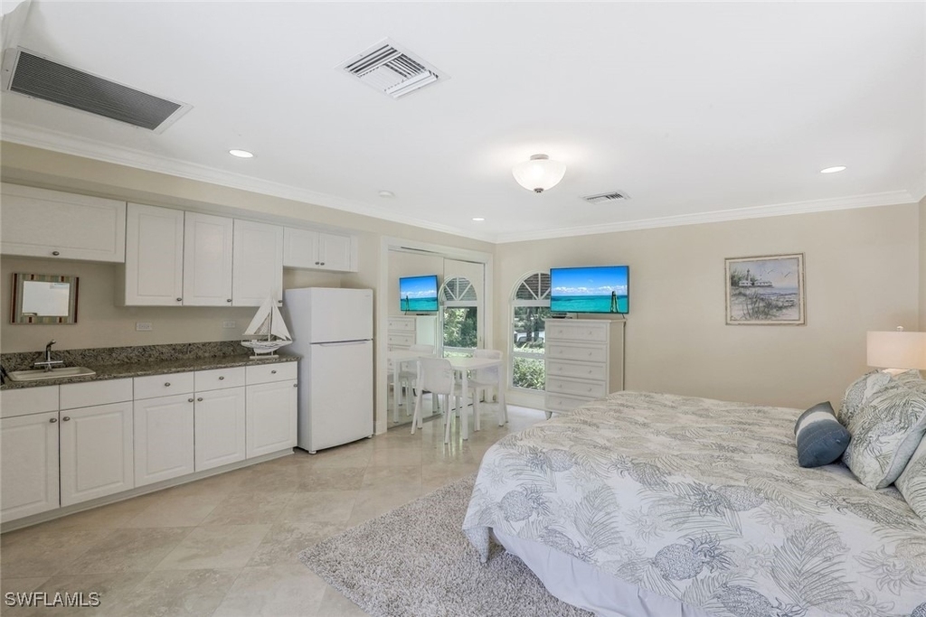 655 Galleon Drive - Photo 20