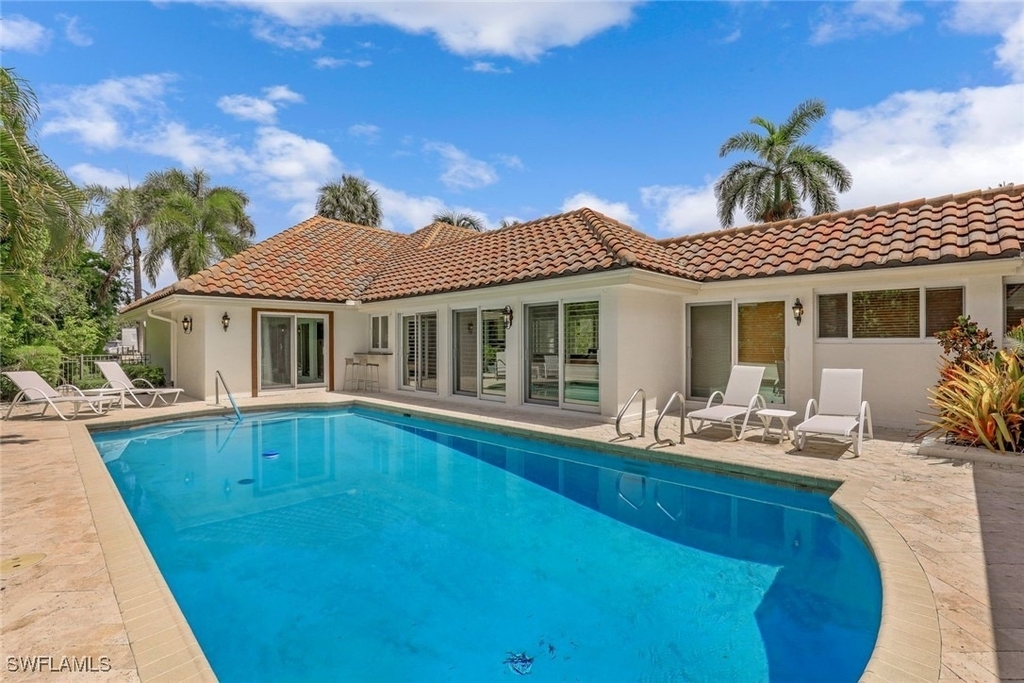 655 Galleon Drive - Photo 29
