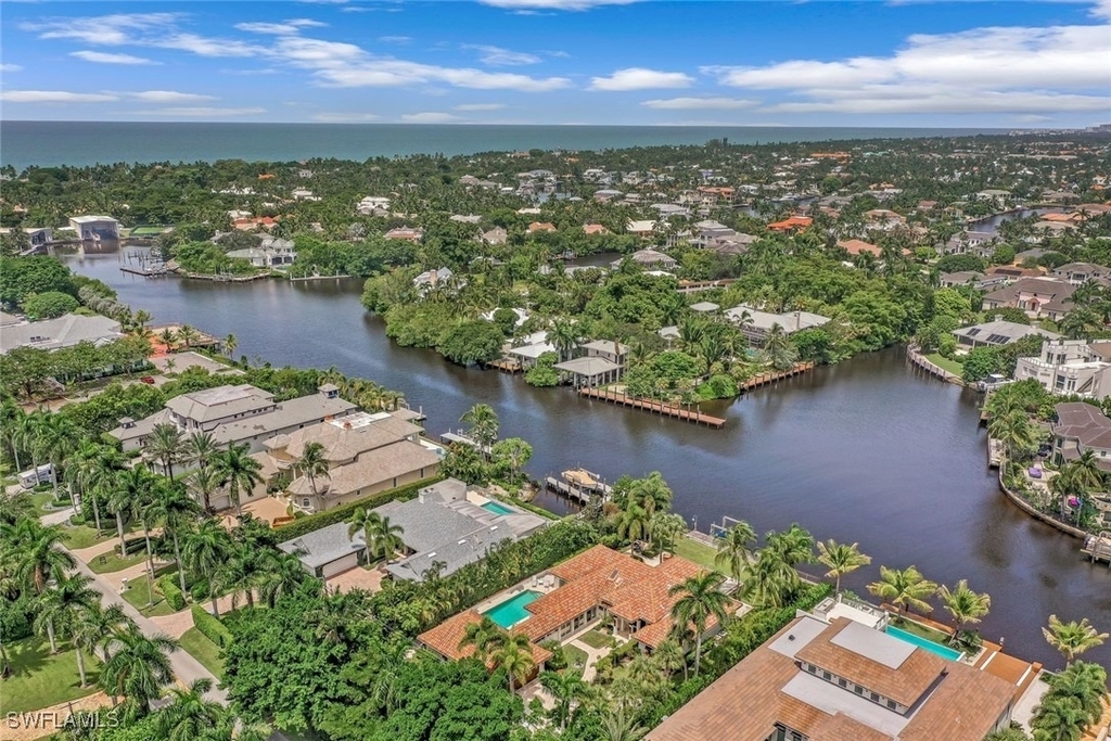 655 Galleon Drive - Photo 39