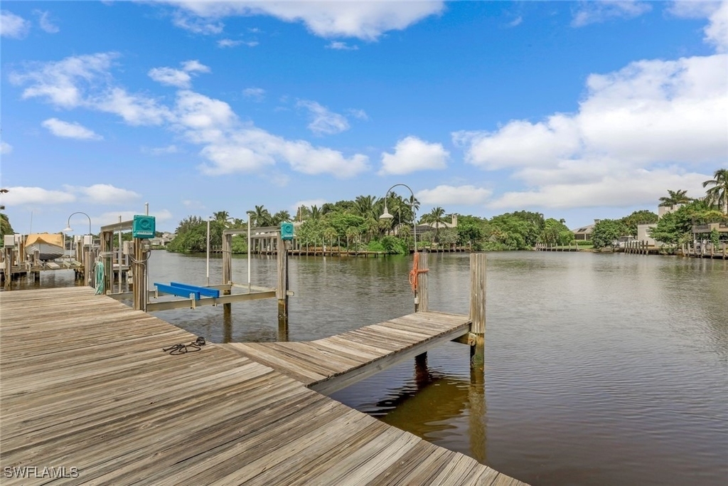 655 Galleon Drive - Photo 38