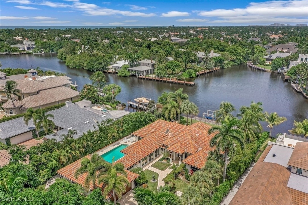 655 Galleon Drive - Photo 34