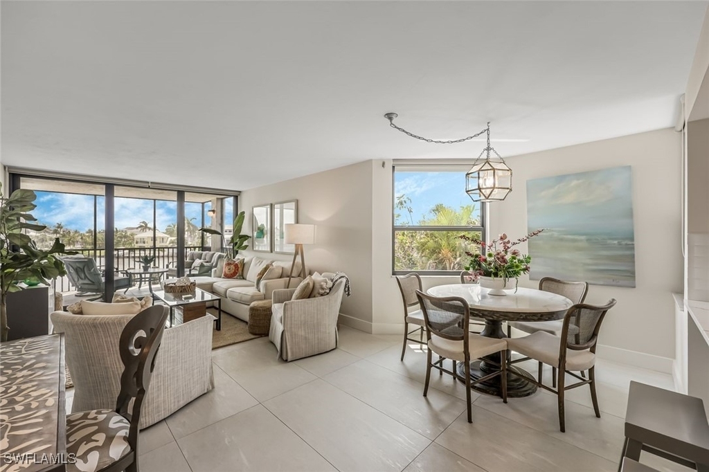 10562 Gulf Shore Drive - Photo 5