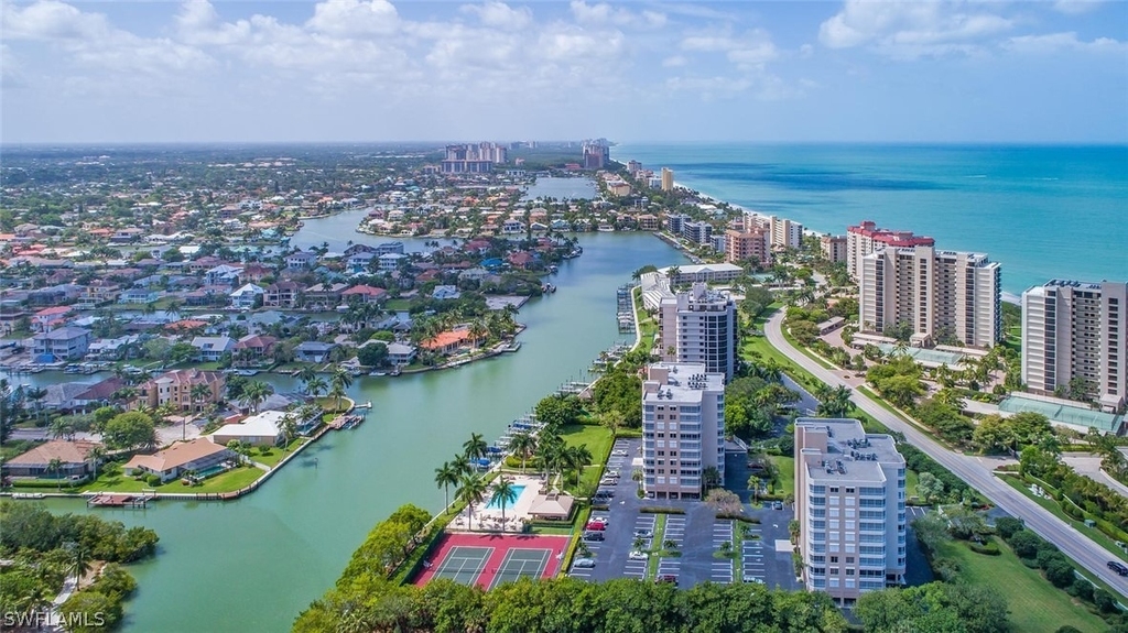 10562 Gulf Shore Drive - Photo 17