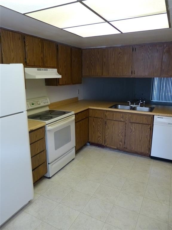 12125 Napiers Circle - Photo 2