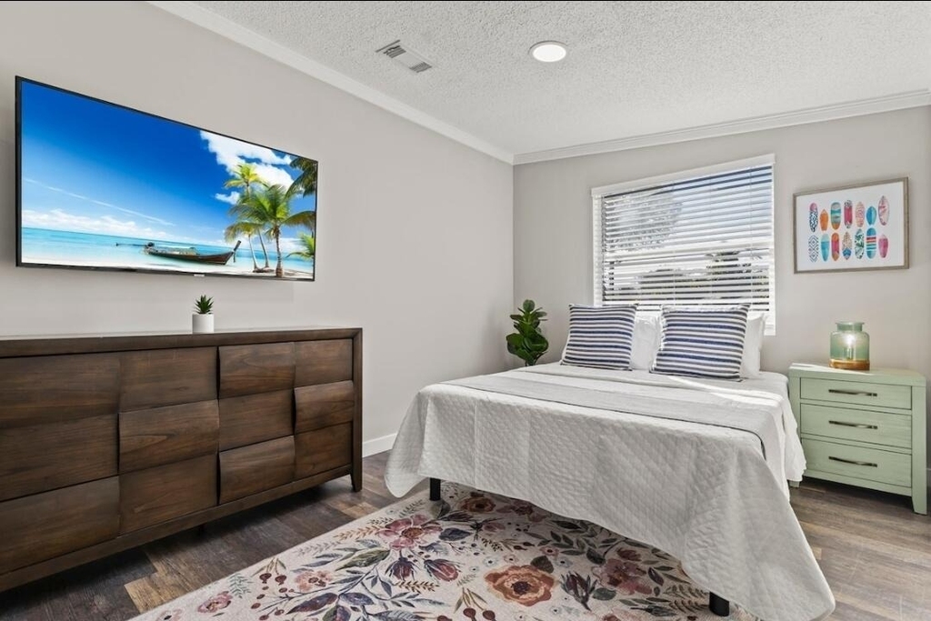 5607 Tangelo Drive - Photo 2