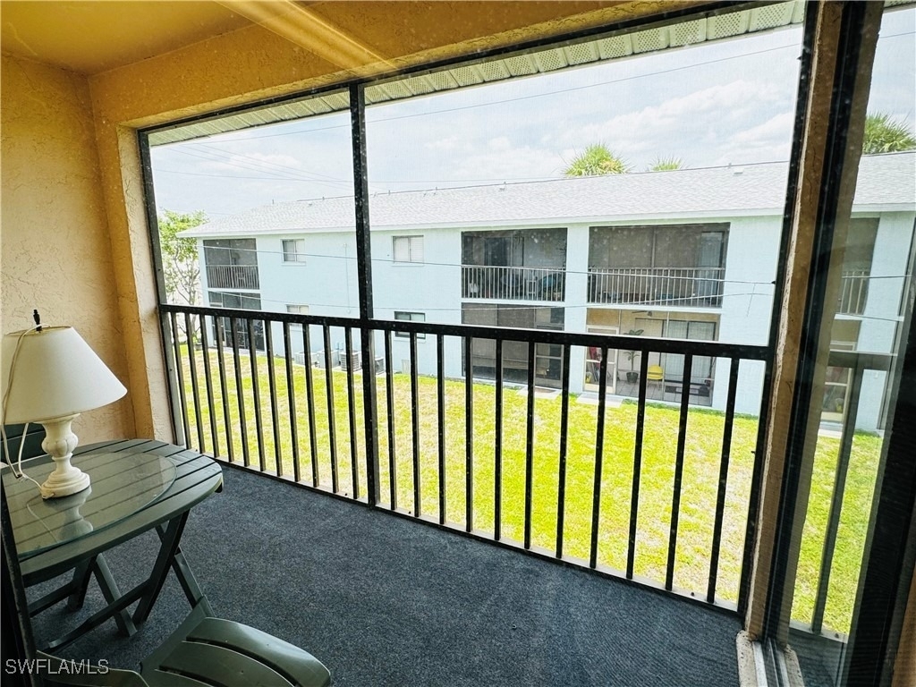 4903 Vincennes Street - Photo 8