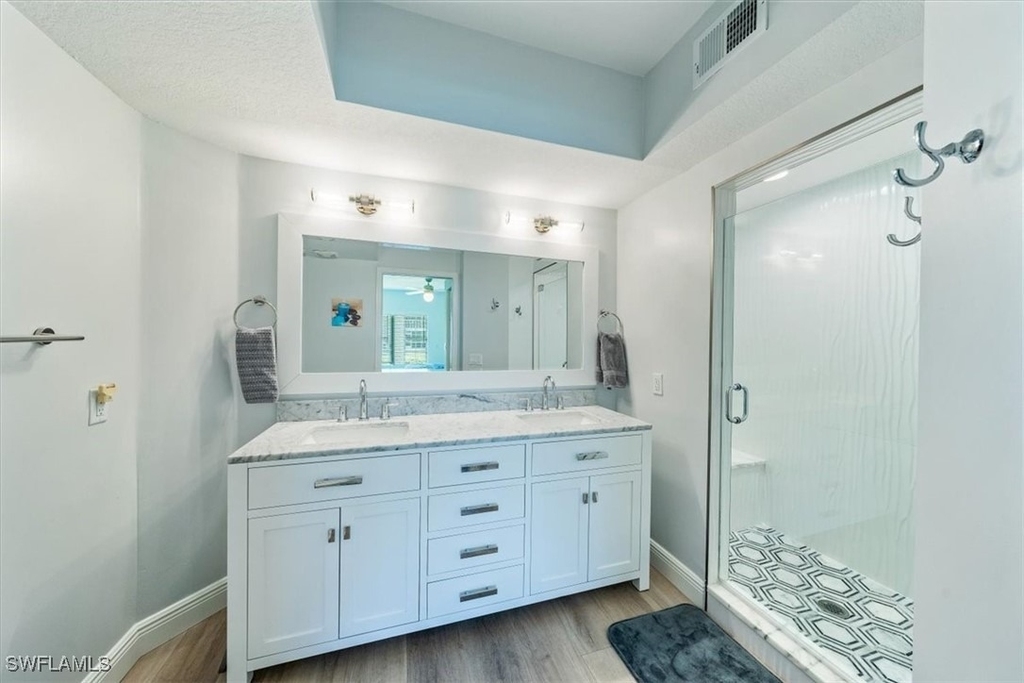 6914 Satinleaf Road N - Photo 15